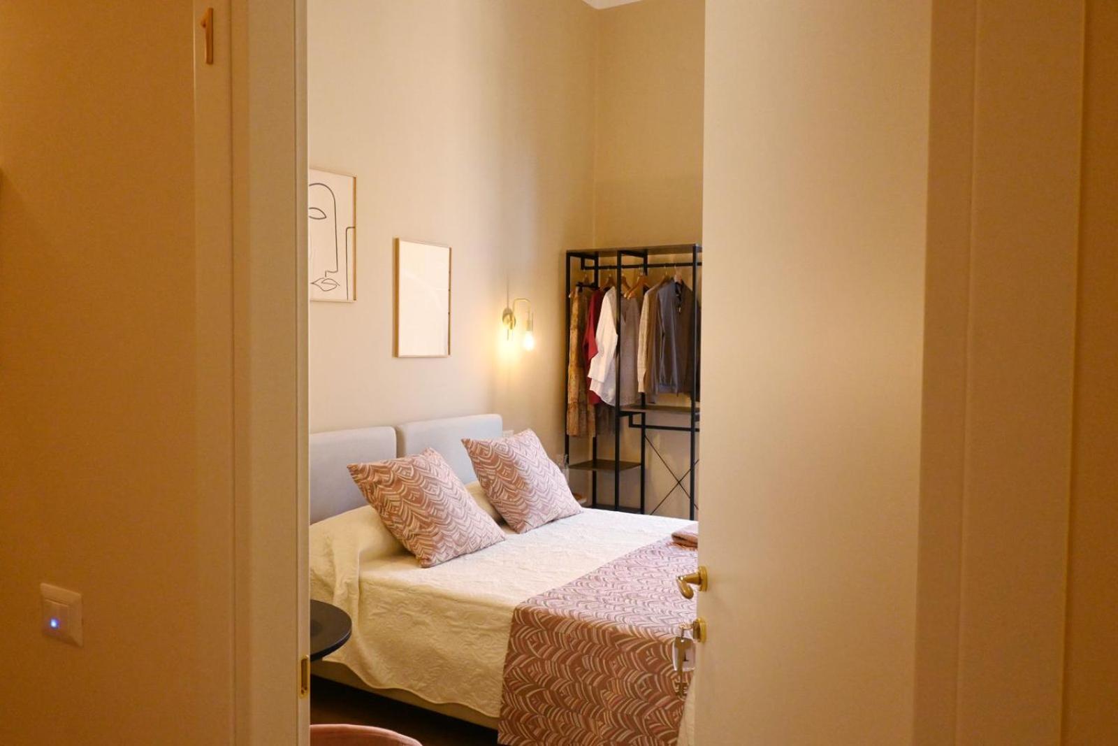 Ta-49 Bed E Breakfast *